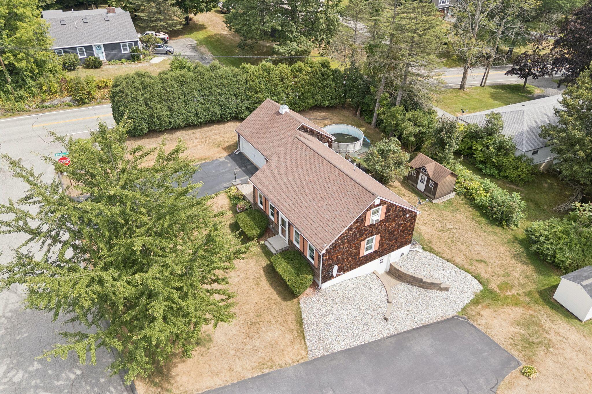 2 Gilmar Avenue Lewiston ME 04240