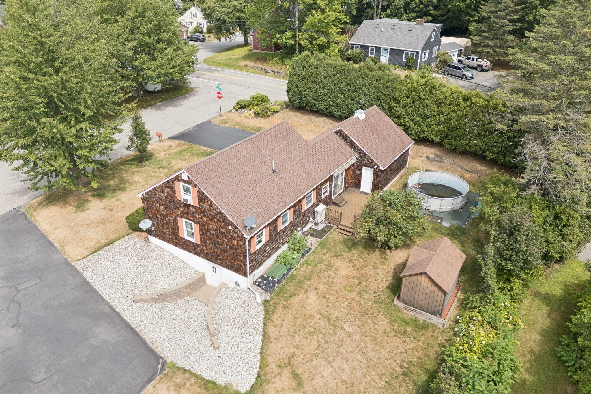 2 Gilmar Avenue Lewiston ME 04240