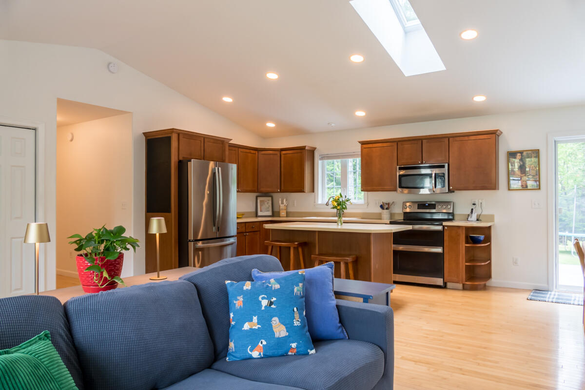 24 Cornerstone Drive Brunswick ME 04011