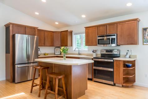 24 Cornerstone Drive Brunswick ME 04011