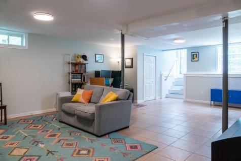 24 Cornerstone Drive Brunswick ME 04011