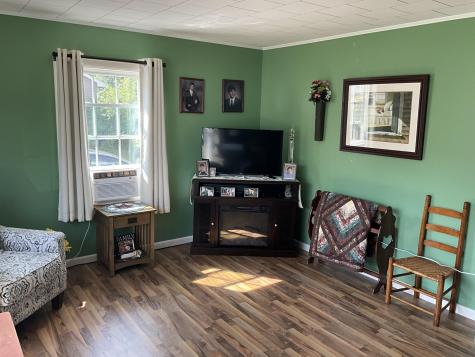 17 Broadlawn Drive Brewer ME 04412