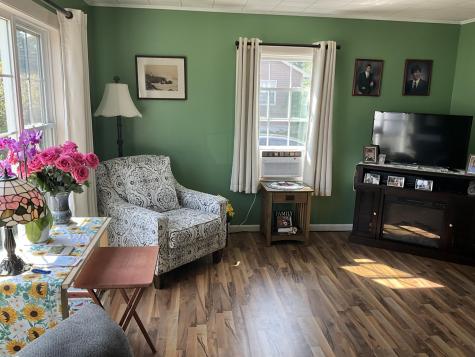 17 Broadlawn Drive Brewer ME 04412