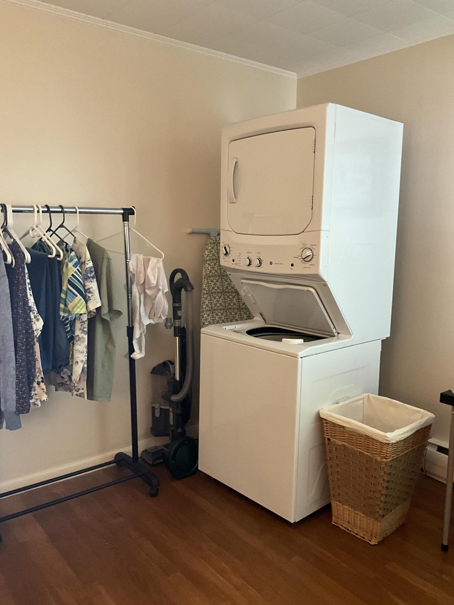 17 Broadlawn Drive Brewer ME 04412