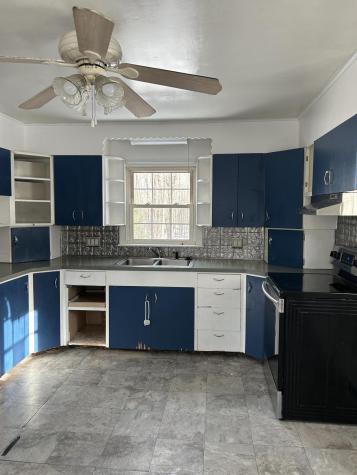 110 Gill Street Auburn ME 04210