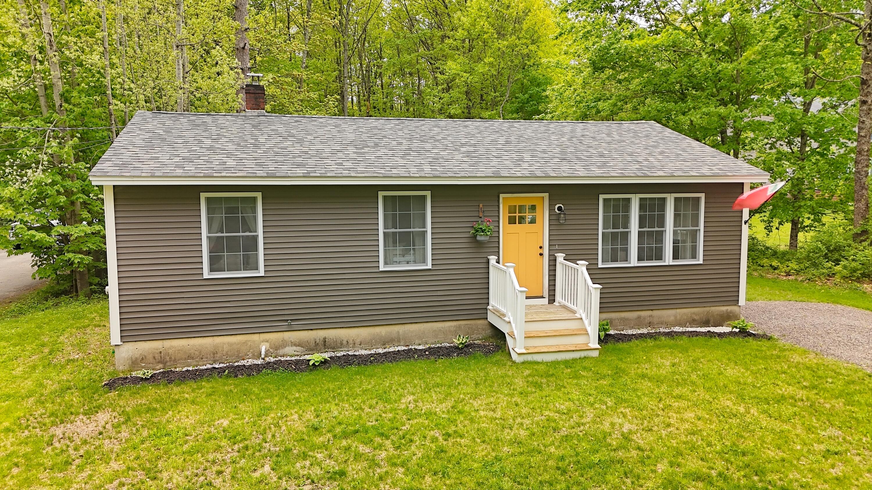 47 Tapley Road Buxton ME 04093