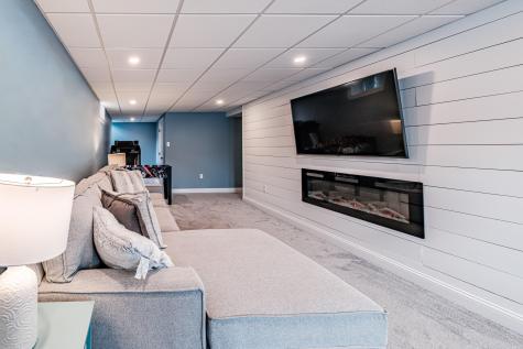 16 Forecaster Way Scarborough ME 04074