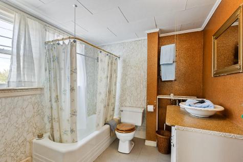 54 Bay Street Winslow ME 04901