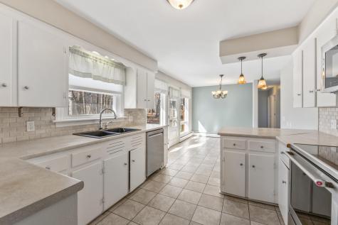 5 Robert Street Winslow ME 04901