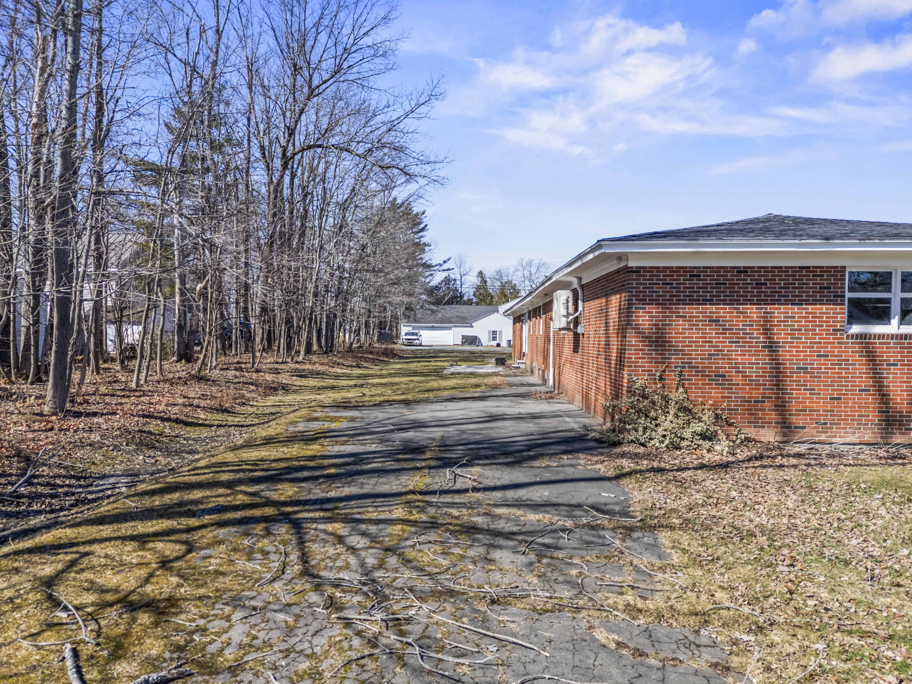 5 Robert Street Winslow ME 04901