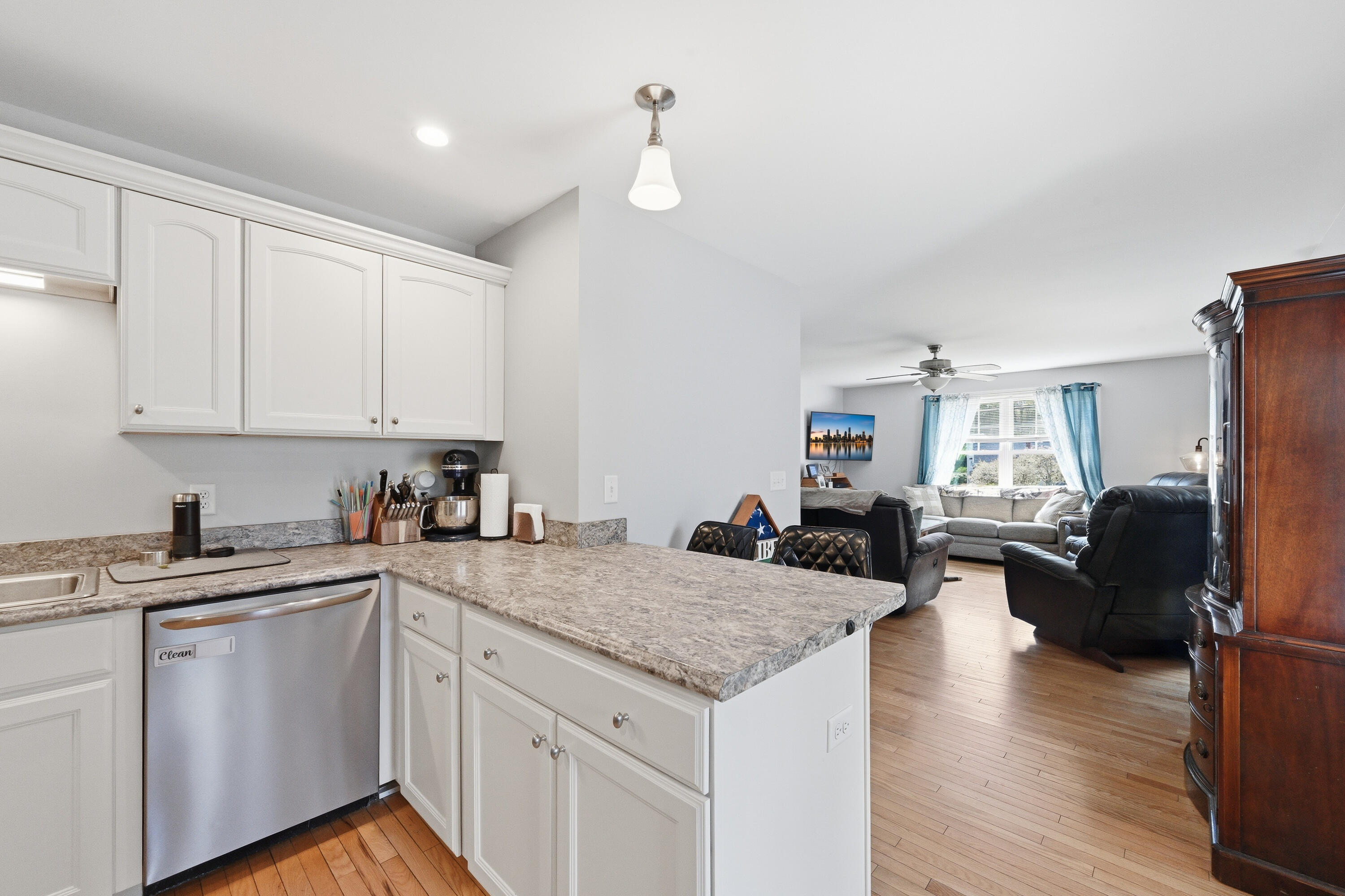 67 Whipple Road Kittery ME 03904