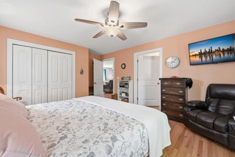 67 Whipple Road Kittery ME 03904