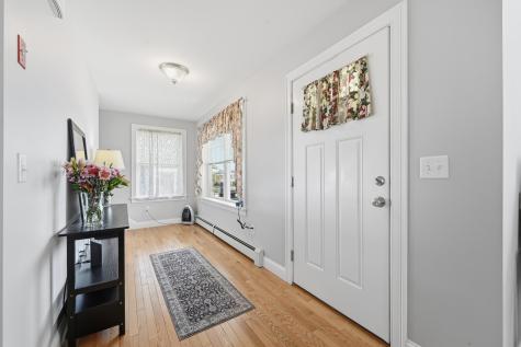 67 Whipple Road Kittery ME 03904