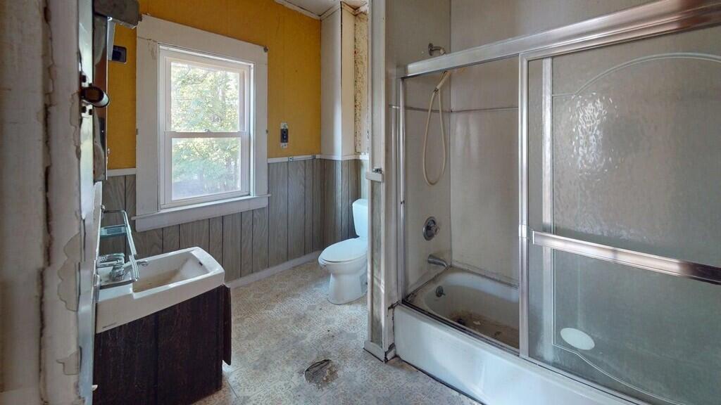 12 Bowles Avenue Bar Harbor ME 04609