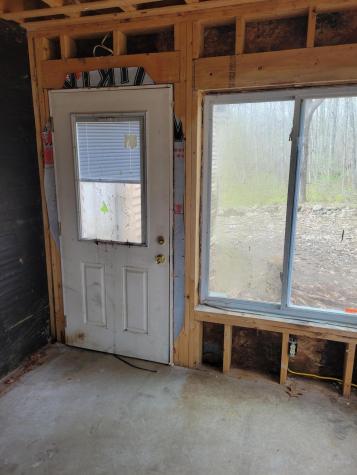 187 W Main Street Searsport ME 04974