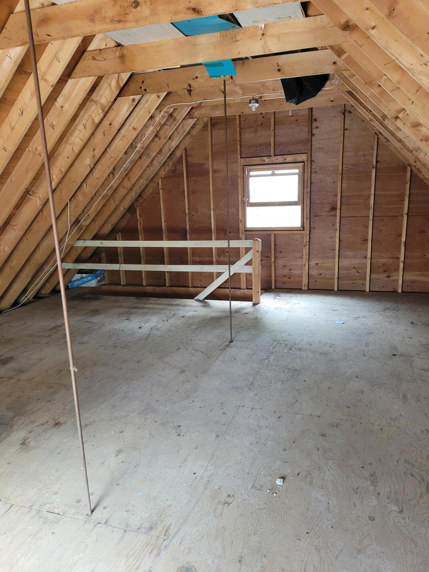 187 W Main Street Searsport ME 04974