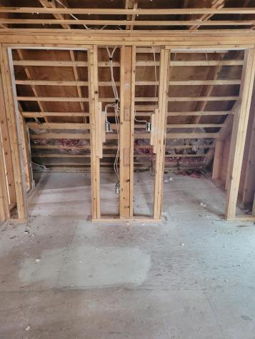 187 W Main Street Searsport ME 04974