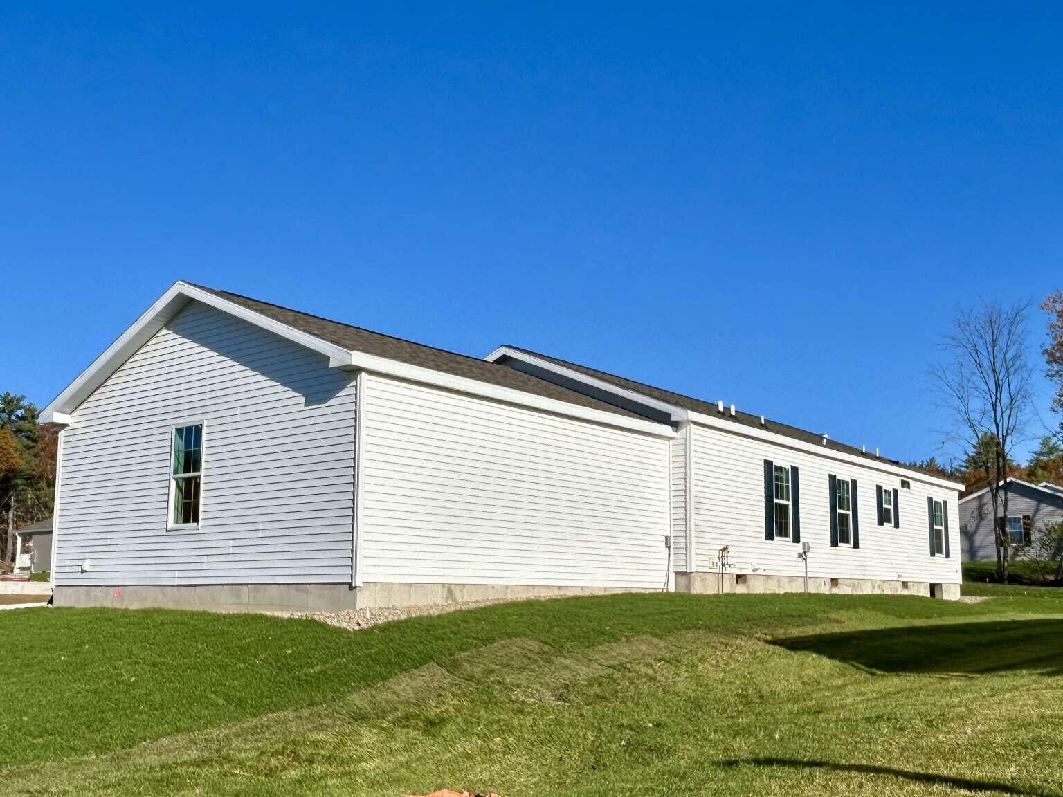 32 Camden Road Berwick ME 03901