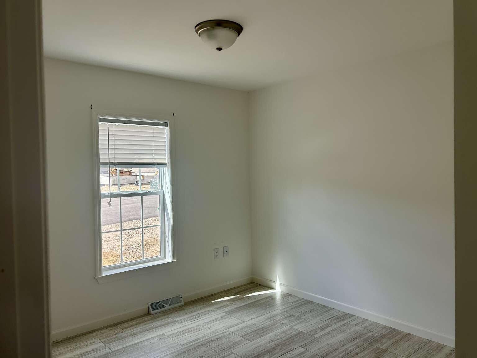 32 Camden Road Berwick ME 03901