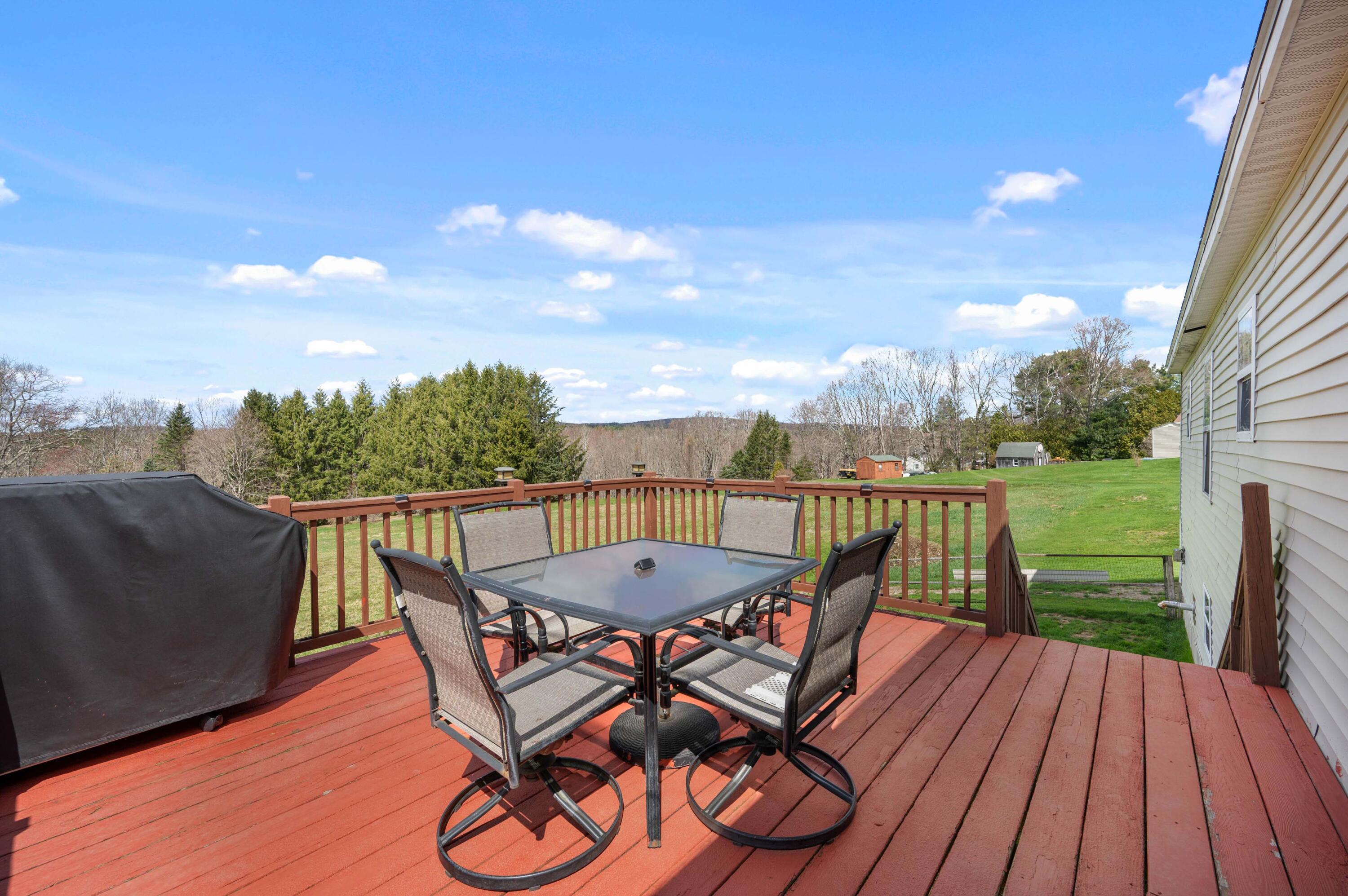 90 Sennebec Road Union ME 04862
