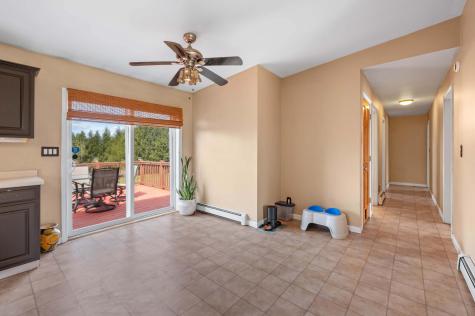 90 Sennebec Road Union ME 04862