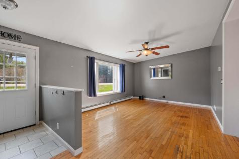 90 Sennebec Road Union ME 04862