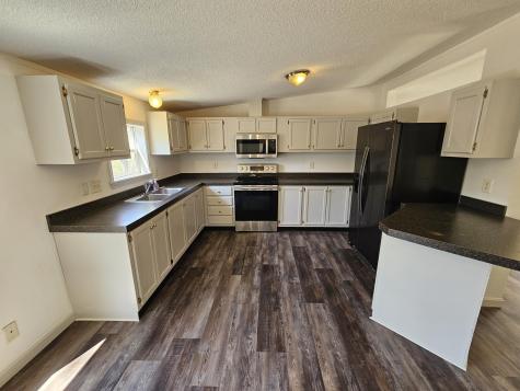 38 Corvella Street Leeds ME 04263