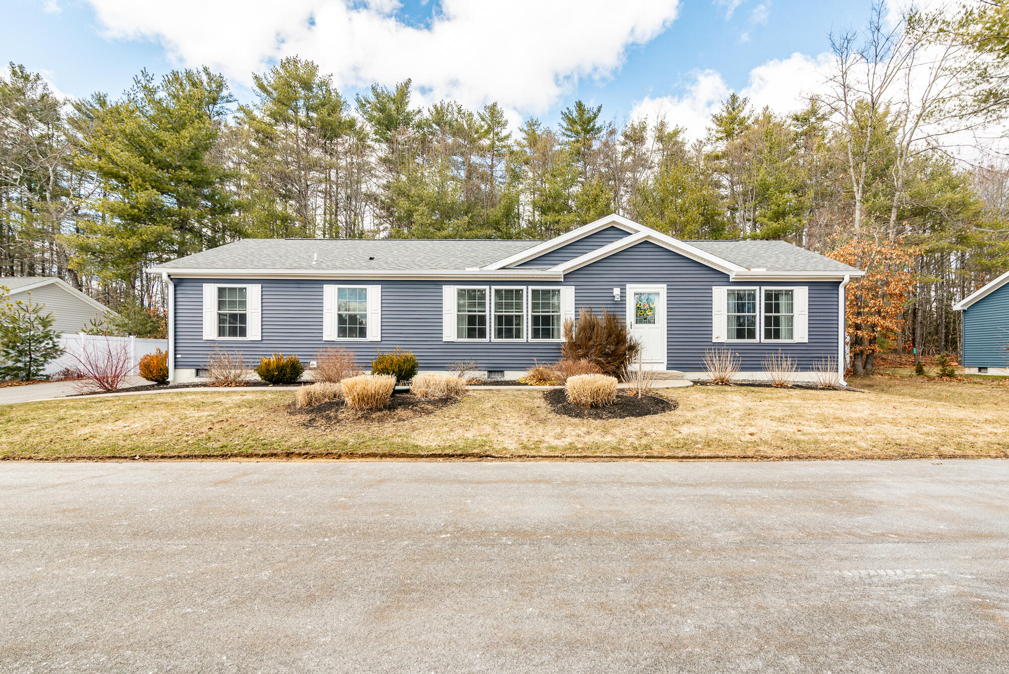 North Berwick ME, 108 Country Way, Unit Lot 16