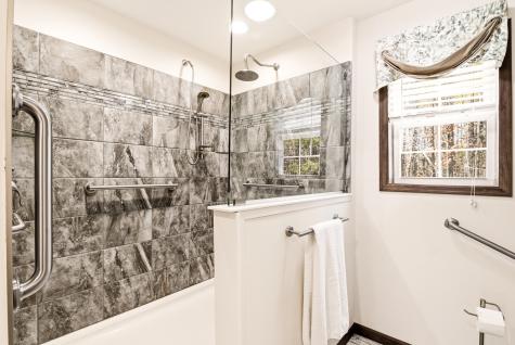 108 Country Way North Berwick ME 03906