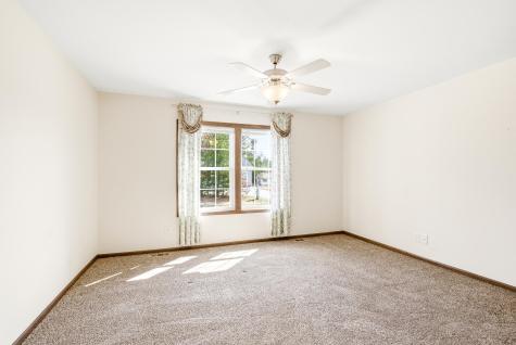 108 Country Way North Berwick ME 03906