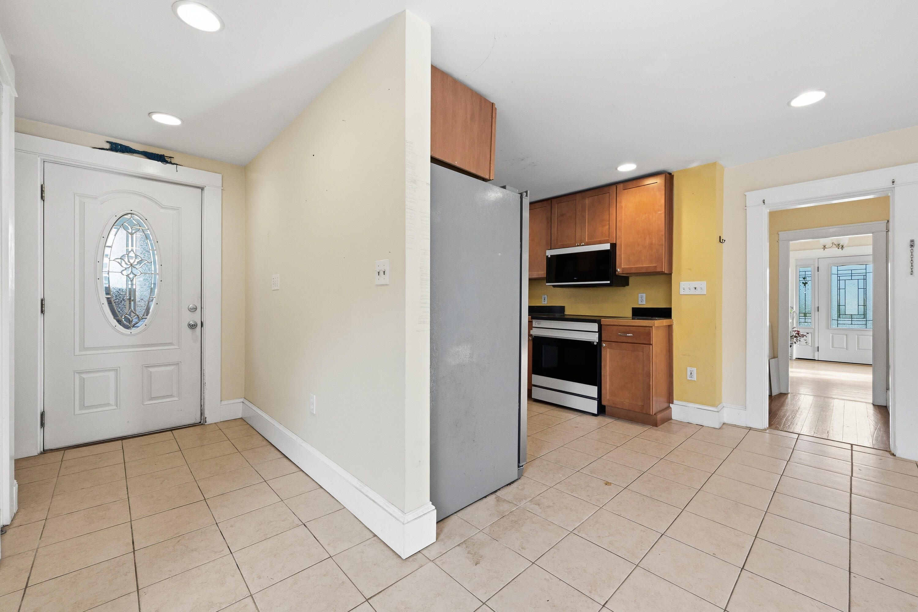 412 Ocean Avenue Portland ME 04103