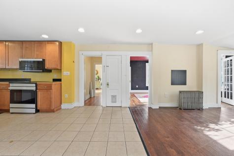 412 Ocean Avenue Portland ME 04103