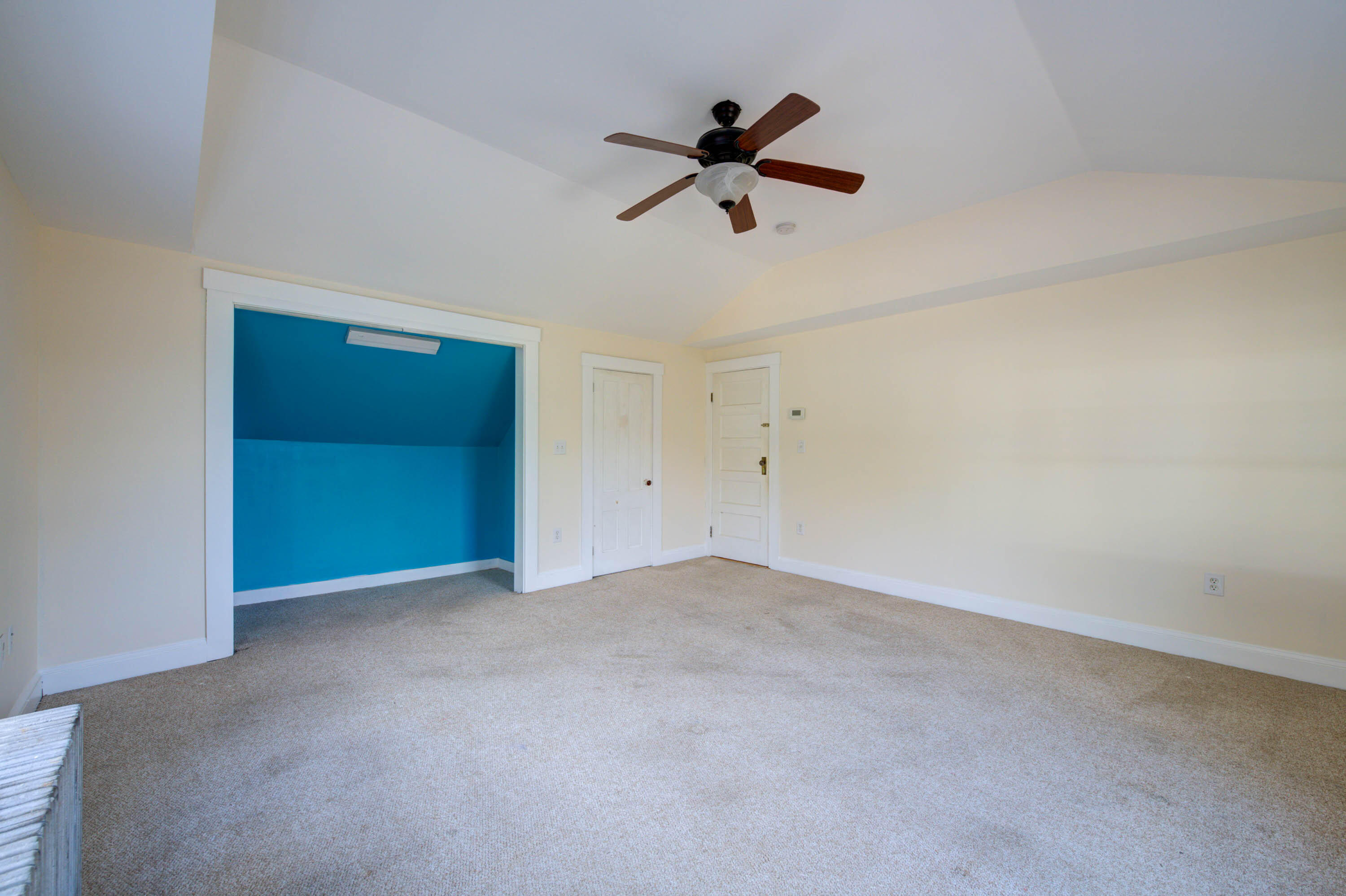 412 Ocean Avenue Portland ME 04103