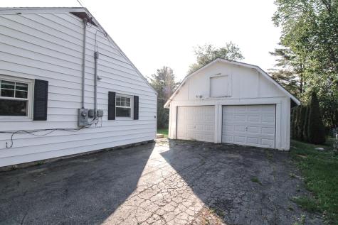 8 Sunbury Avenue Bangor ME 04401