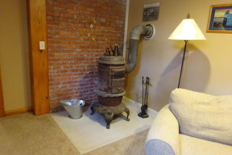 51 Dudley Street Hampden ME 04444