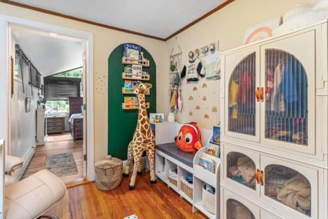 189 Gray Road Falmouth ME 04105