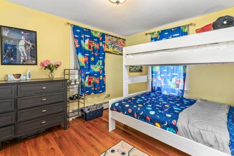 189 Gray Road Falmouth ME 04105