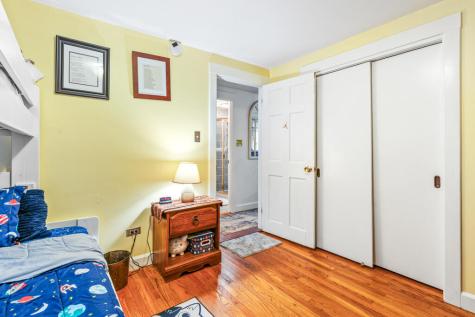 189 Gray Road Falmouth ME 04105