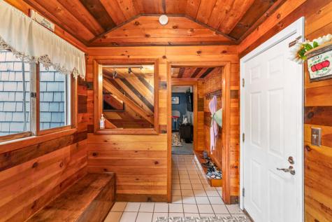 189 Gray Road Falmouth ME 04105