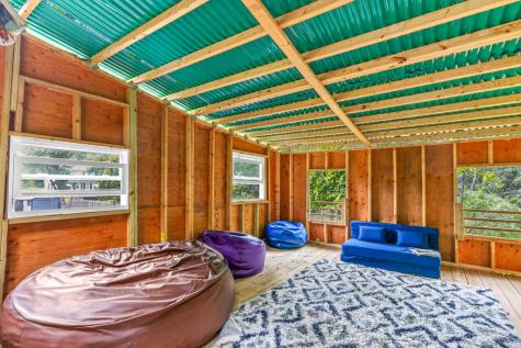 189 Gray Road Falmouth ME 04105