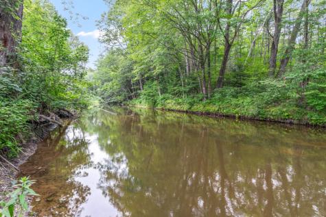 189 Gray Road Falmouth ME 04105