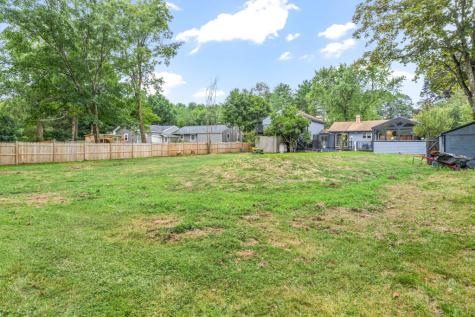 189 Gray Road Falmouth ME 04105