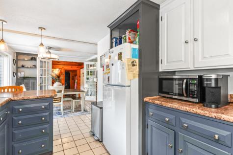 189 Gray Road Falmouth ME 04105