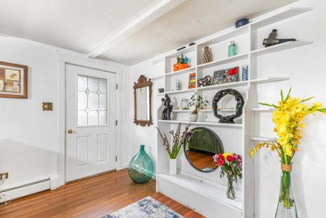 189 Gray Road Falmouth ME 04105