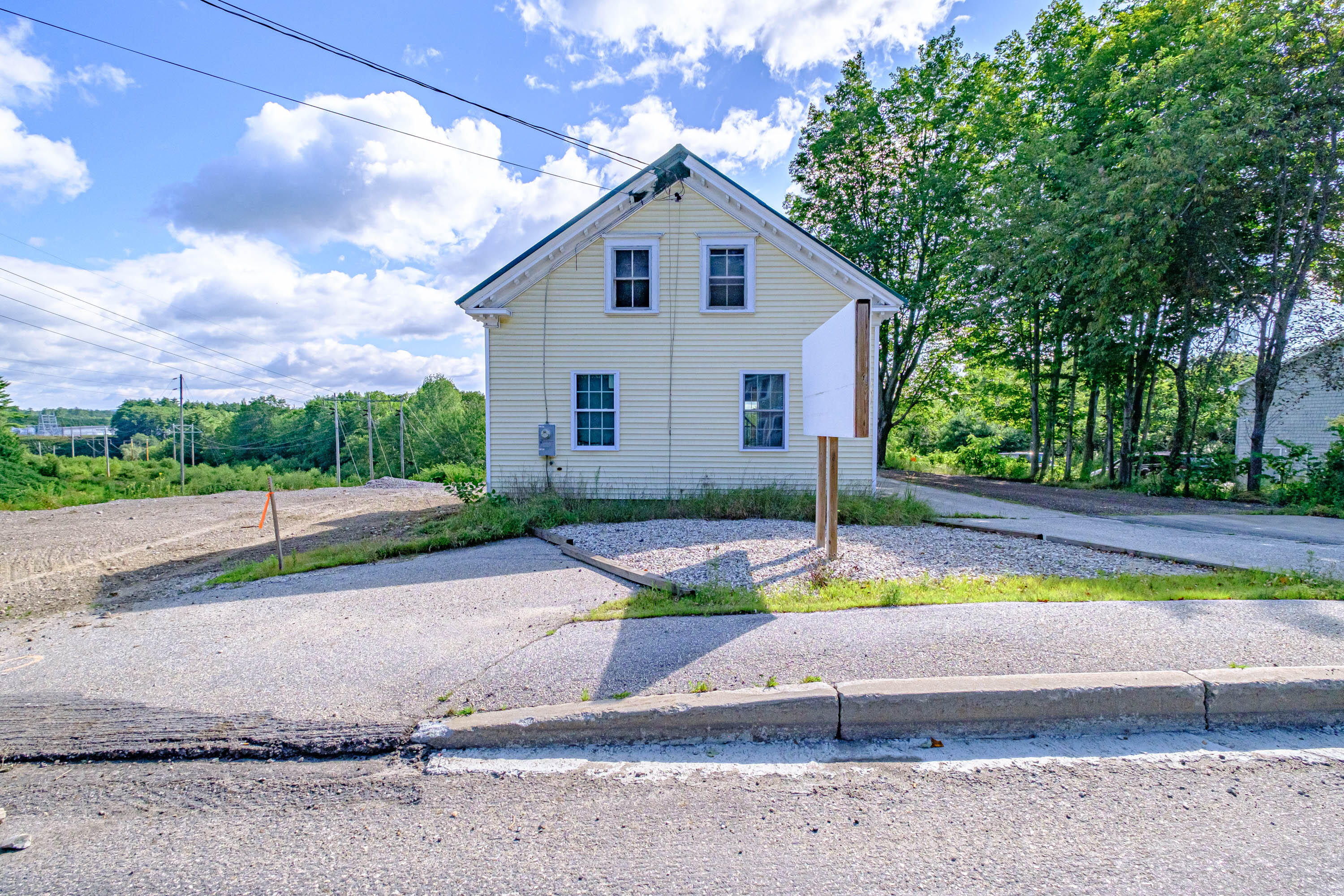 67 Main Street Norway ME 04268