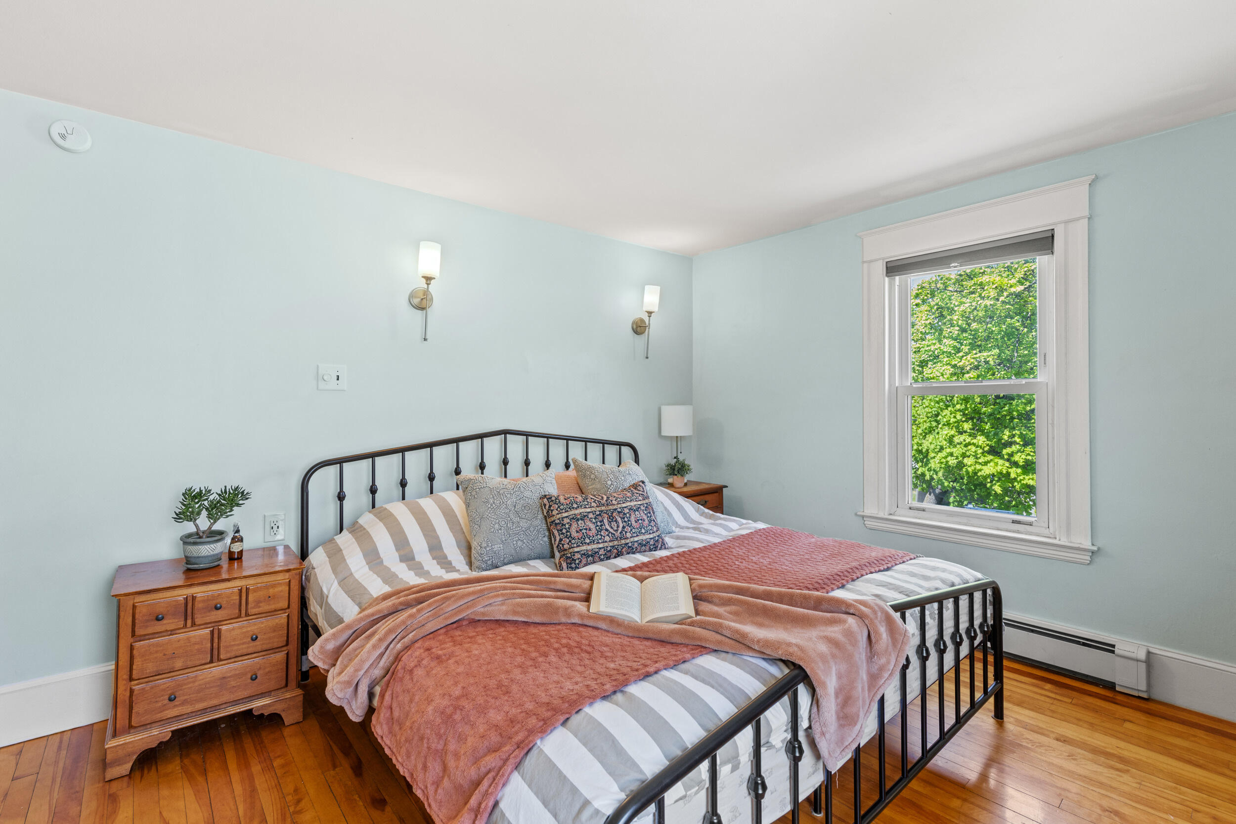 15 Caleb Street Portland ME 04102