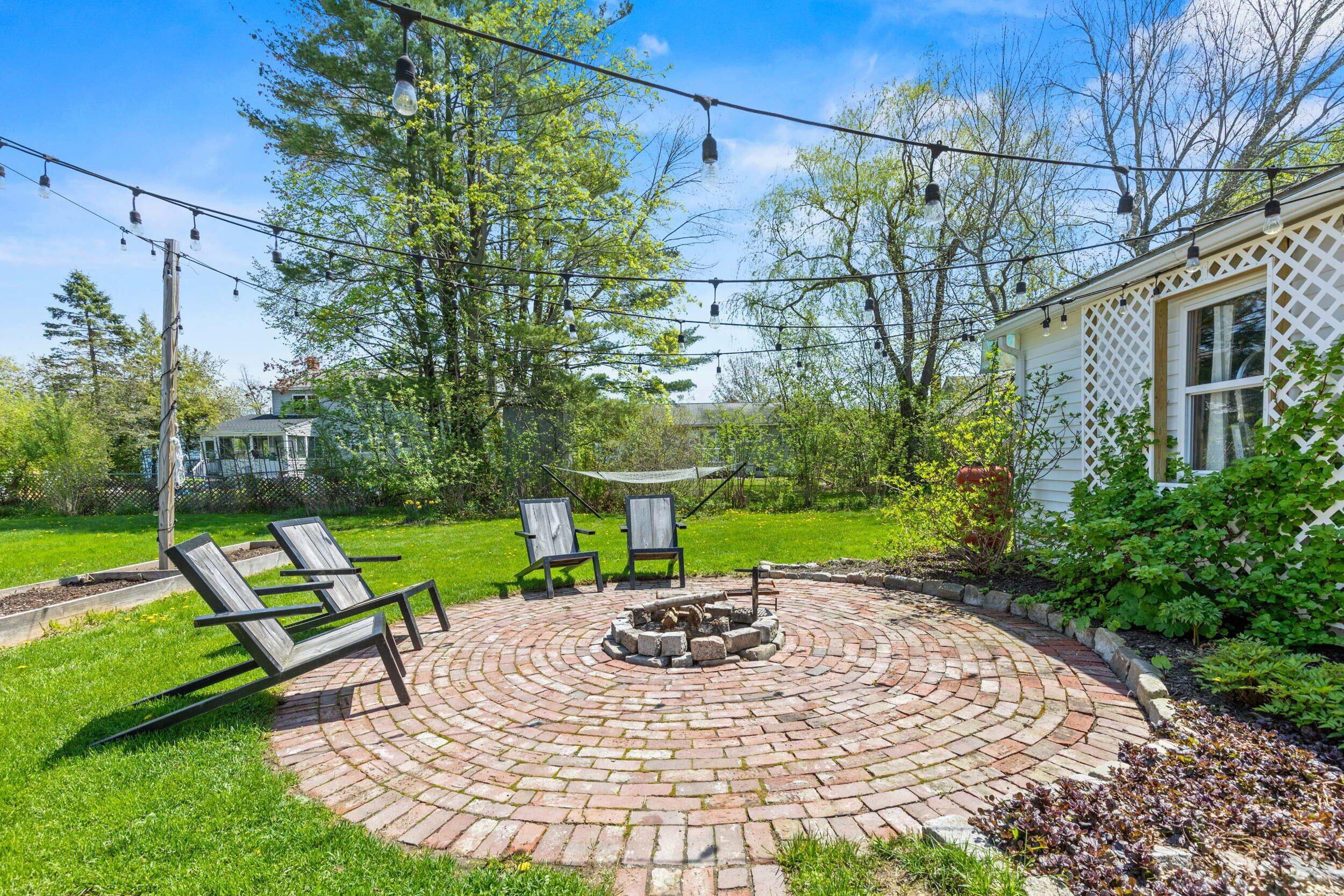 15 Caleb Street Portland ME 04102