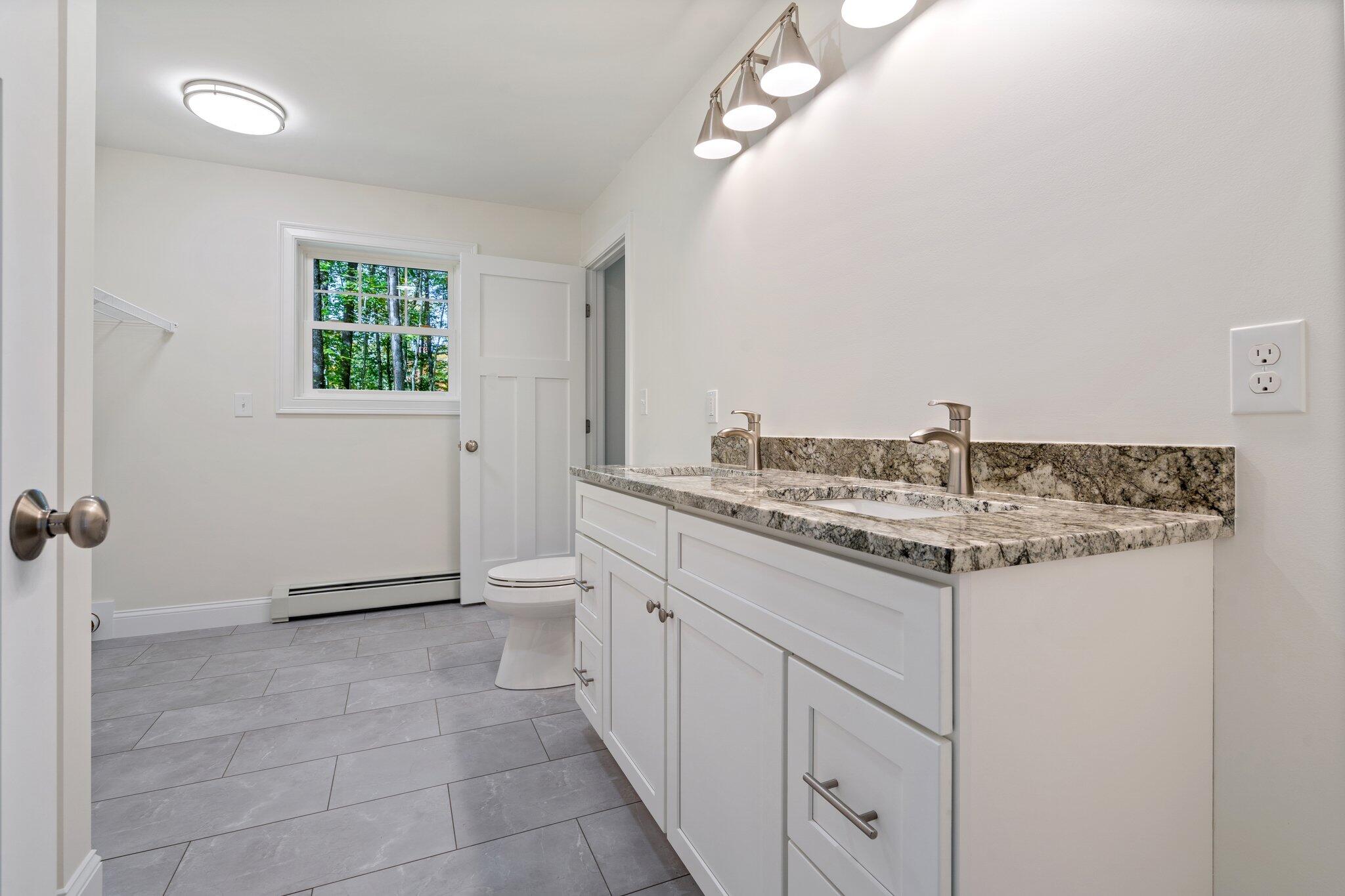 25 Little Cove Road Harrison ME 04040