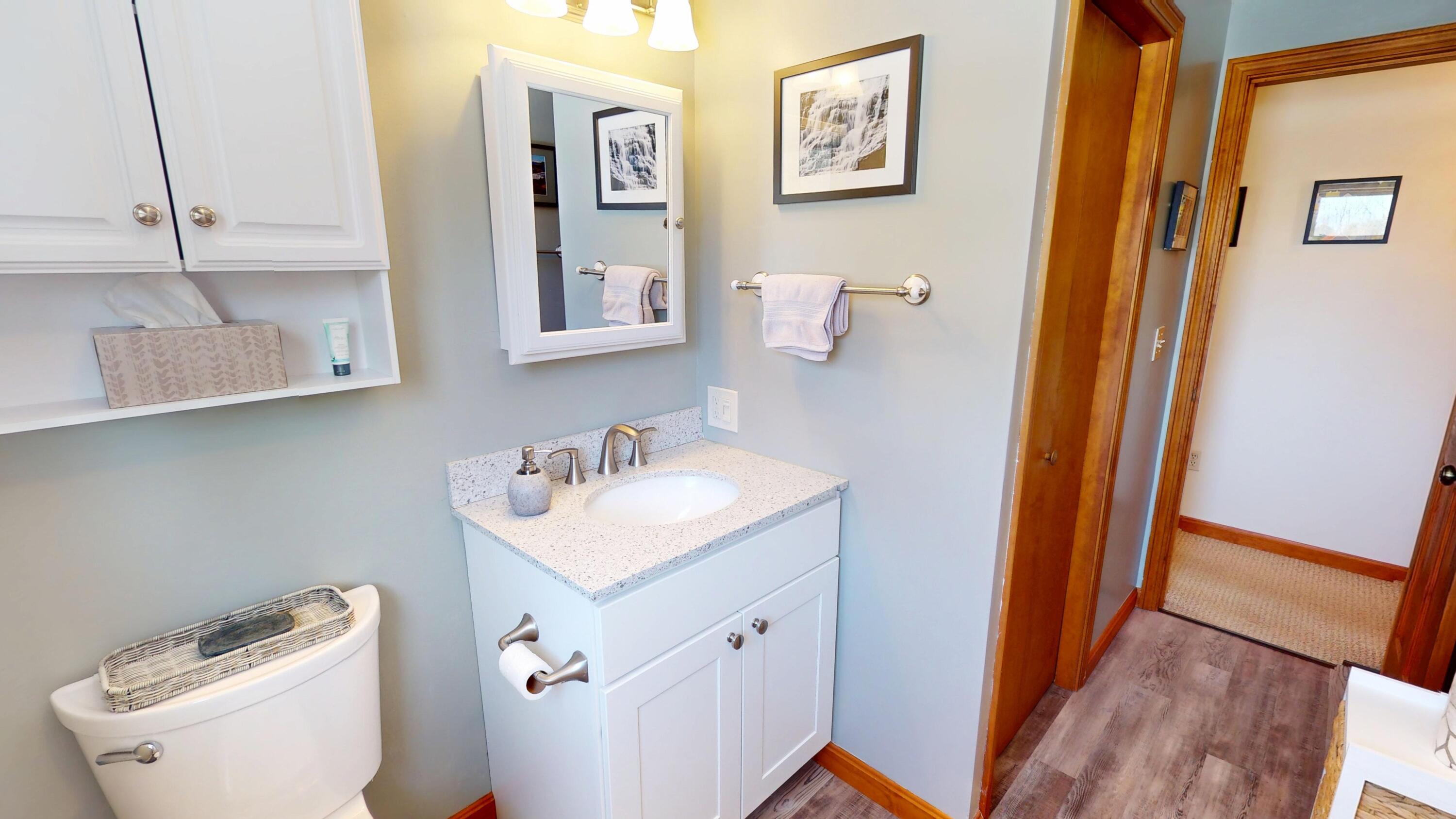 1013 Sunset Avenue Glenburn ME 04401