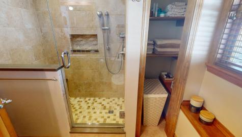 1013 Sunset Avenue Glenburn ME 04401